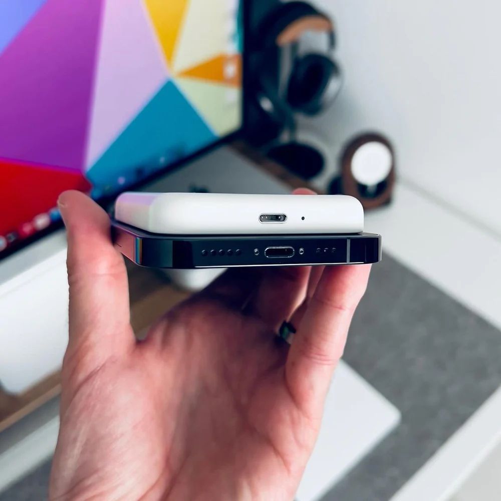 Apple Magsafe Orignal For Iphone Wireless charging and Gaming, 5000 MaH Battery 